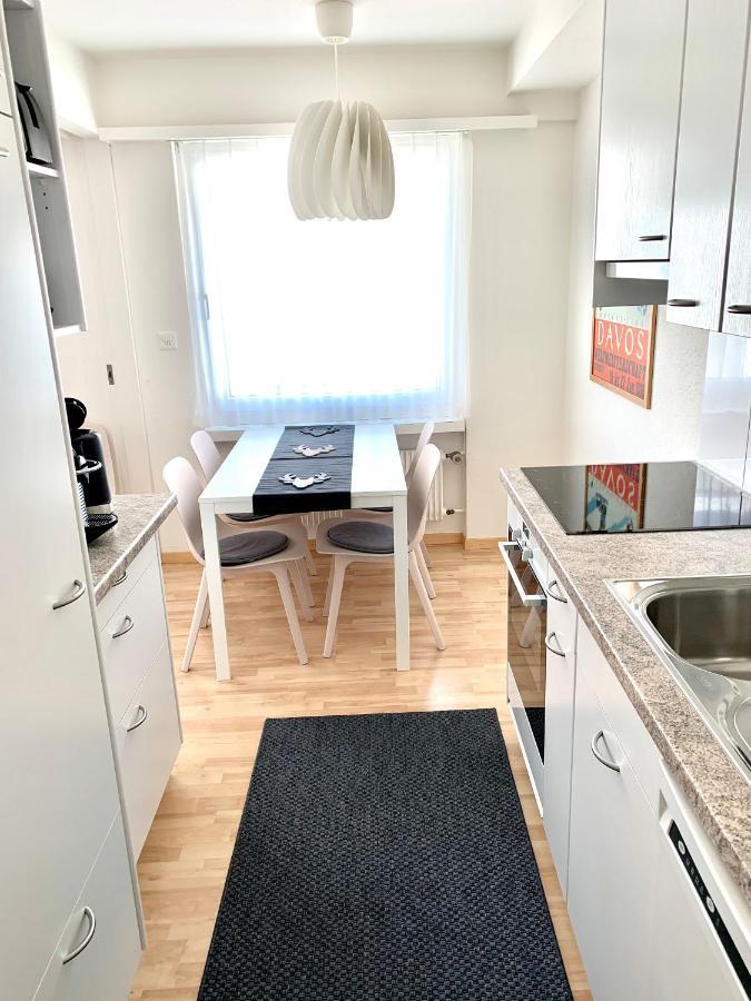 Holiday Apartment Bolgen - Close To Everything! Bolgen, Jakobshorn, Bus Stop, Train Station, Supermarket, Ski School, Ski Rentals, Restaurants And More! Davos Exteriér fotografie