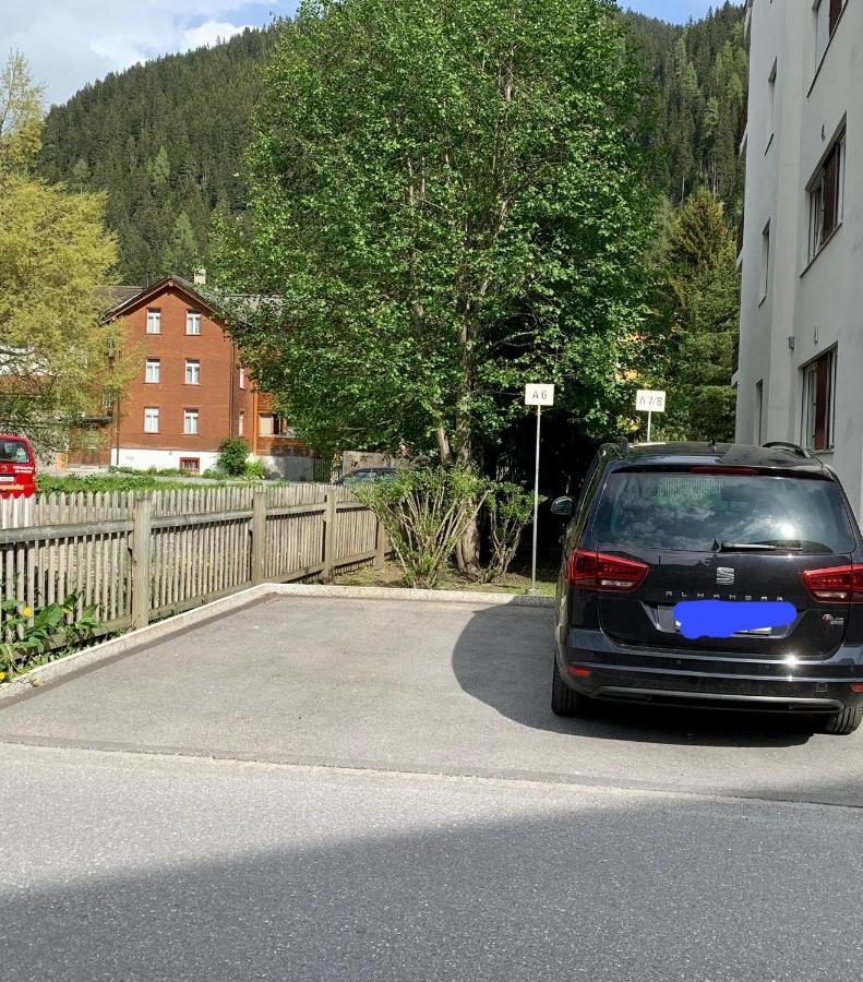 Holiday Apartment Bolgen - Close To Everything! Bolgen, Jakobshorn, Bus Stop, Train Station, Supermarket, Ski School, Ski Rentals, Restaurants And More! Davos Exteriér fotografie
