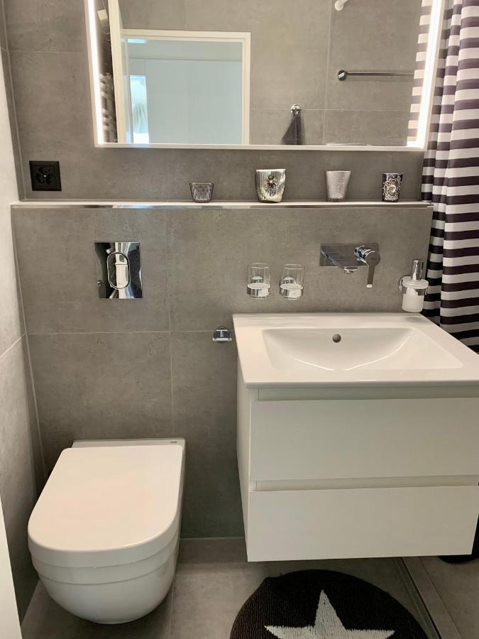 Holiday Apartment Bolgen - Close To Everything! Bolgen, Jakobshorn, Bus Stop, Train Station, Supermarket, Ski School, Ski Rentals, Restaurants And More! Davos Exteriér fotografie